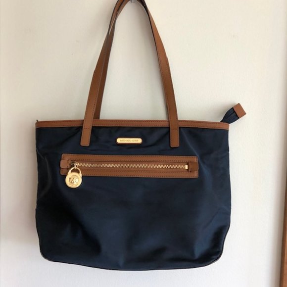 MICHAEL KORS MK Kempton Navy Nylon Saffiano Large Leather Satchel Tote… - Picture 1 of 17